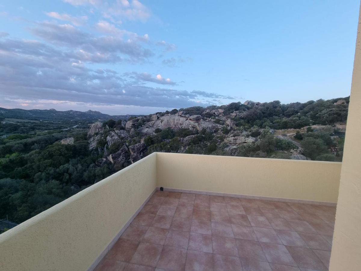 Appartamento Monte Mare Arzachena Exterior foto
